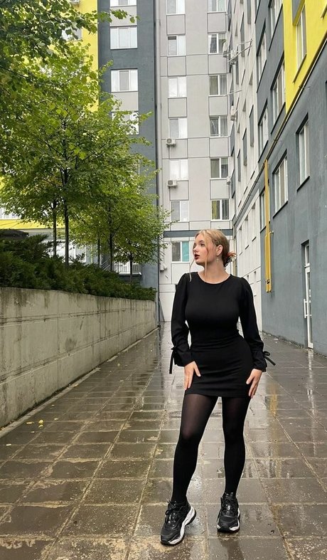 carolinemoore xo sex pornstar pictures