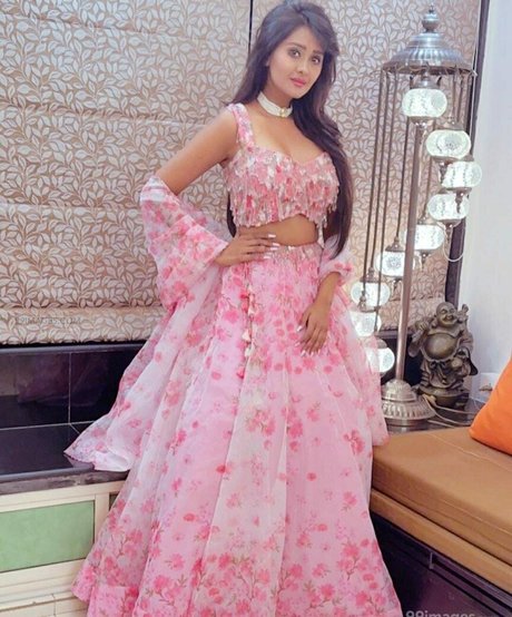 Kanchi Singh hd pornstar img