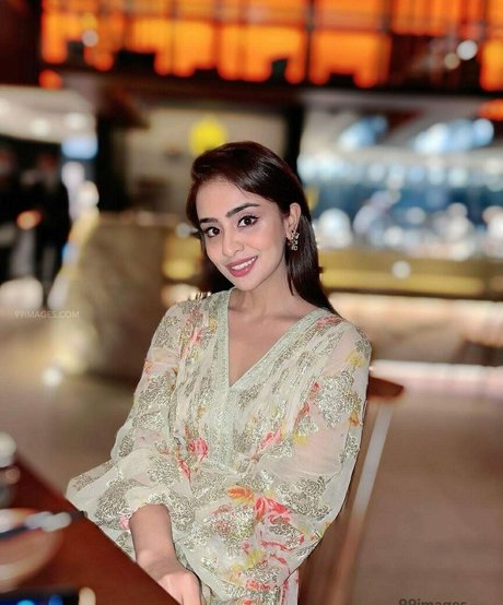 Musskan Sethi sexy model image