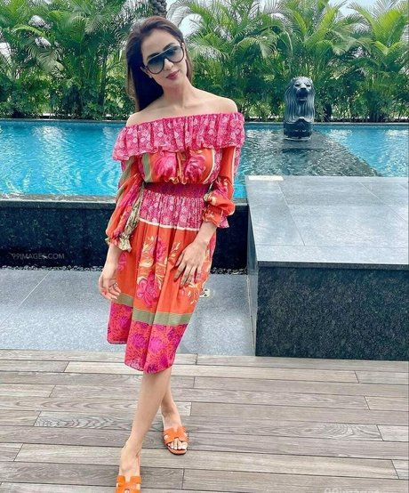 Musskan Sethi art pornstar archive