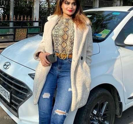 Suhaani Laskar star perfect image