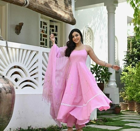 Ankitta Sharma beautiful model pictures