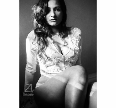 Desi NRI free pornstar images