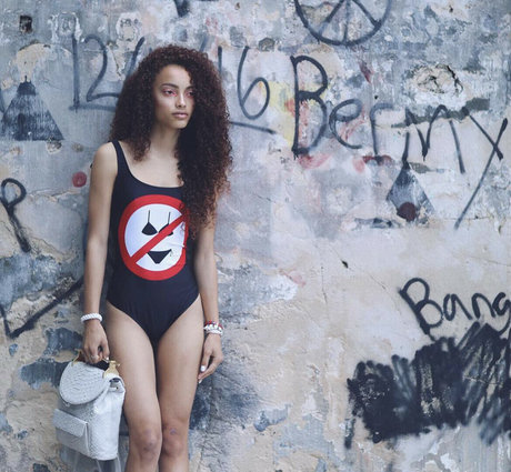 Aliana King erotic pornstar pic