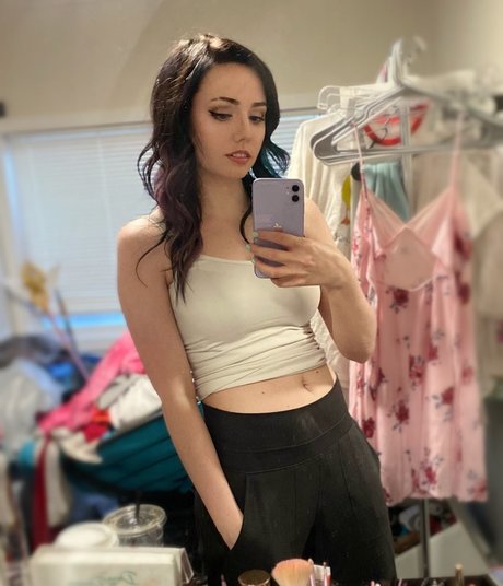 Charleemanderz star pornographic images