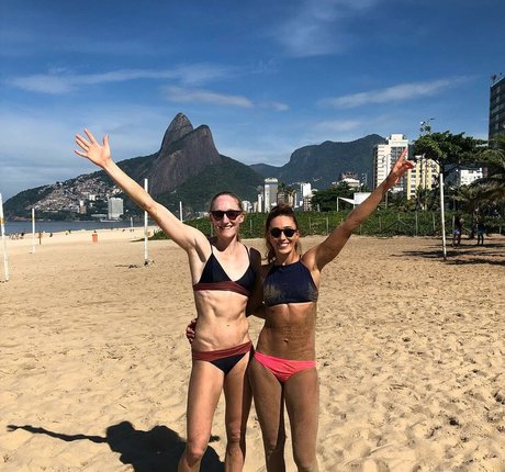 Emily Day xxx model photo