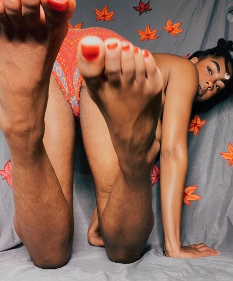 sapiosuccubust high quality model picture