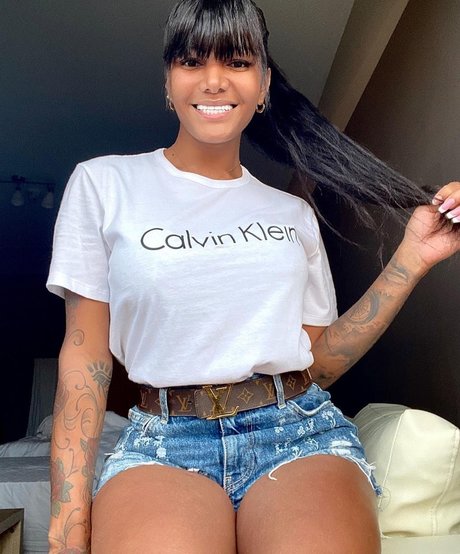 Krissttal Ruizz star exclusive galleries