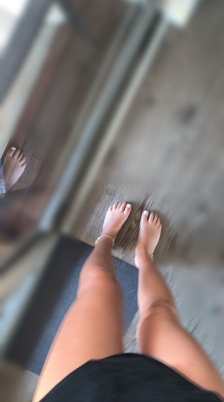 Tenisee Manning beautiful model pic