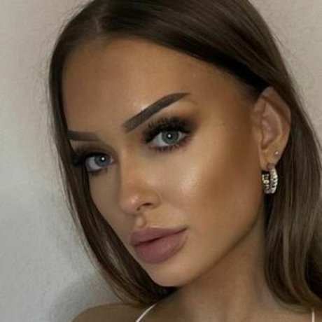 xaliciaceline hot model img