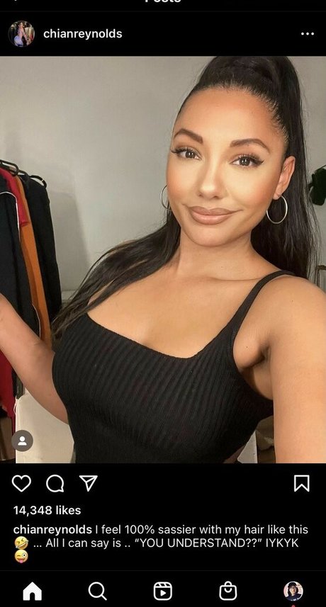 Chian Reynolds star free pictures