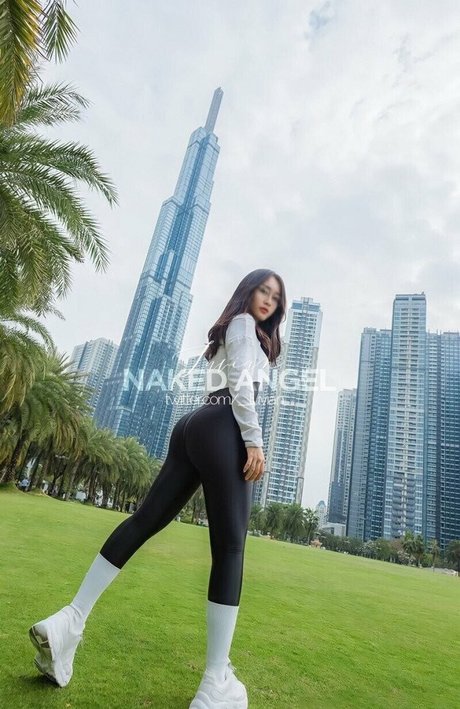 LuvianPublic star free img