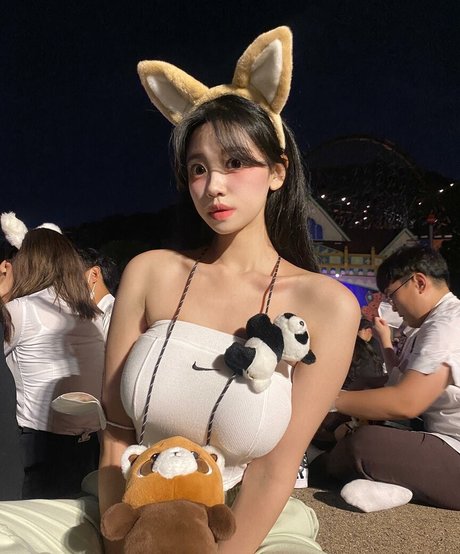 h___xee xxx pornstar img