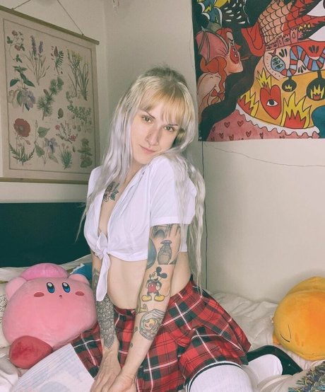 Blu3Dr3am69 pornstar adult photo