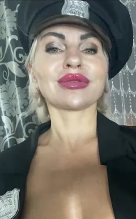 Hotnessi perfect star photos