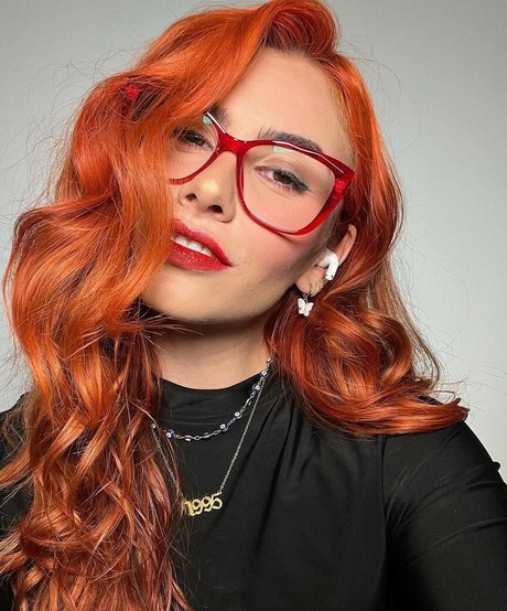 Alicia Atout sex model archive