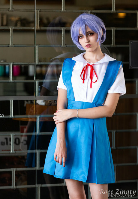 Adiyan free actress gallery