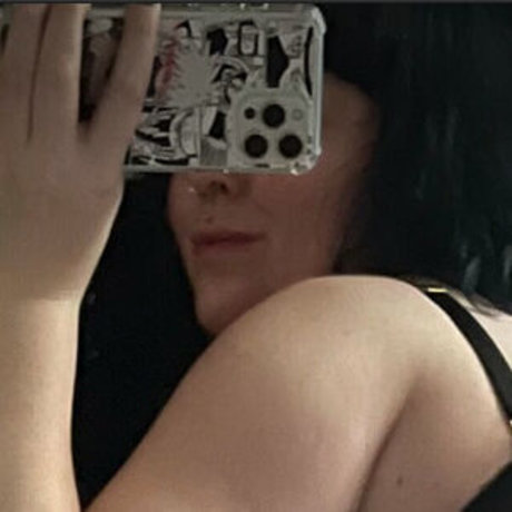 QueenHyrule pornstar hot photo