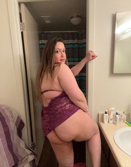 Seksichat naked star photo