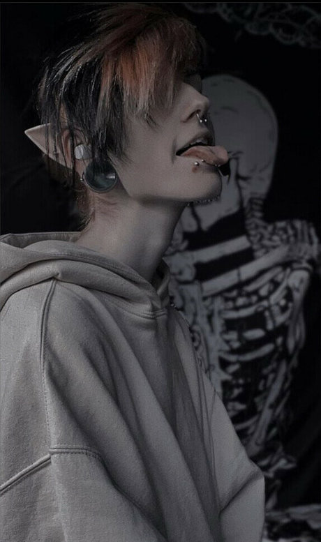 Hollowpix_ pretty actress archive