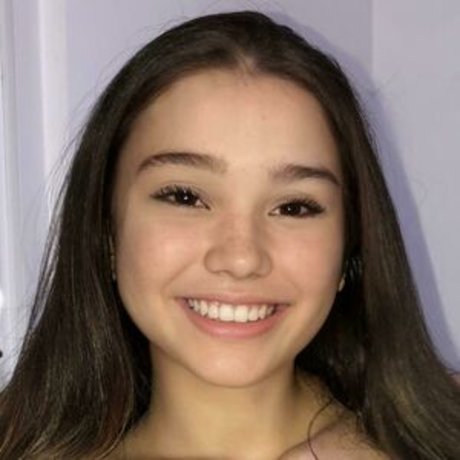 Angelina White adult model photos