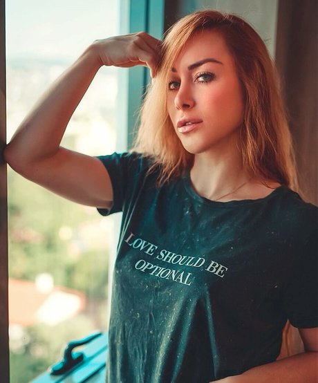 Ruivas BR Gostosas pretty star photo