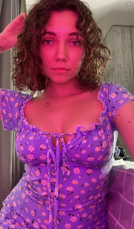 Lerahon hot actress picture