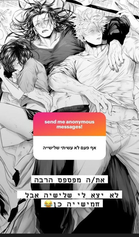 EllaMooncak adult model pic