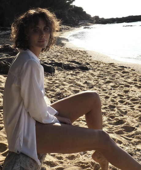 Andja Lorein pretty actress pic