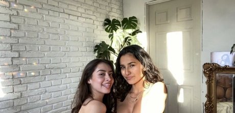 Ssweetest lemon pornstar erotic pic