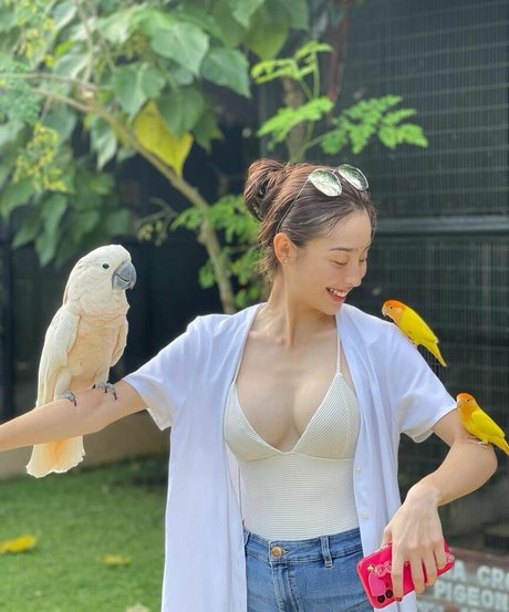 nayoungkim18 pornstar nude picture