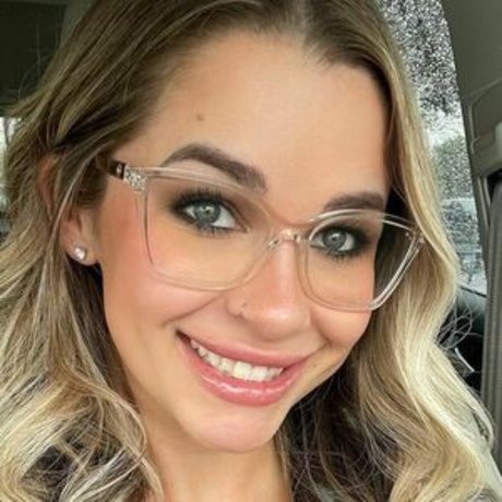 stasia bri pretty pornstar pic