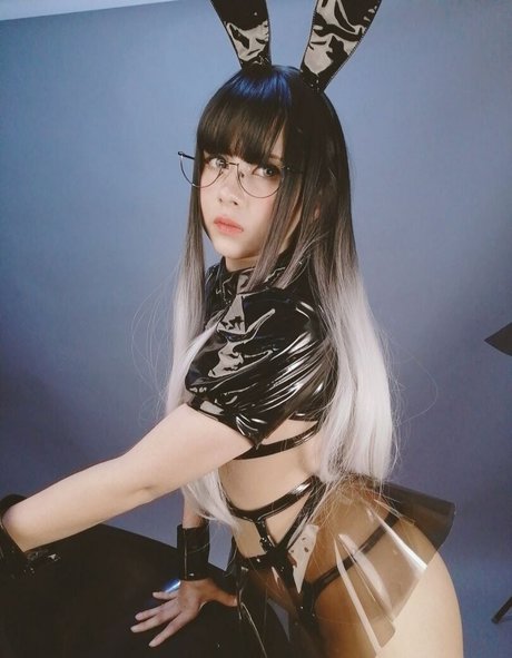 whiterabbit exe nudes star img