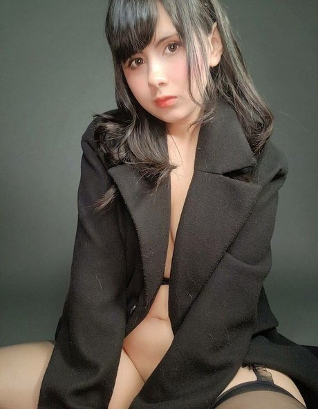 whiterabbit exe hot model picture