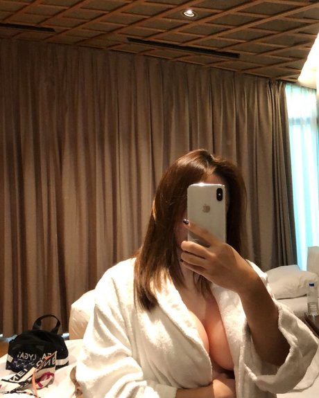 ueleelee pornstar sex images