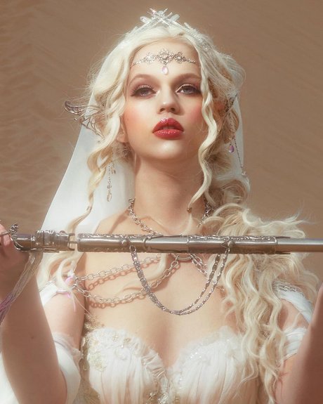 Emma Karla Peet adult star pics