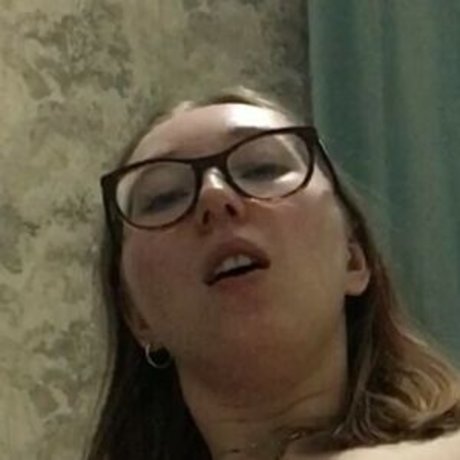 Sweetie Ksu art actress galleries