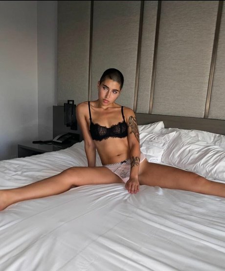 pickledwh0re actress archive