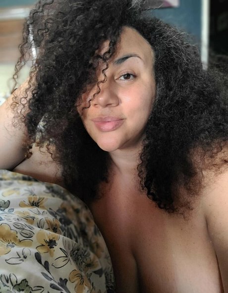 Beigewunder nude pornstar photos