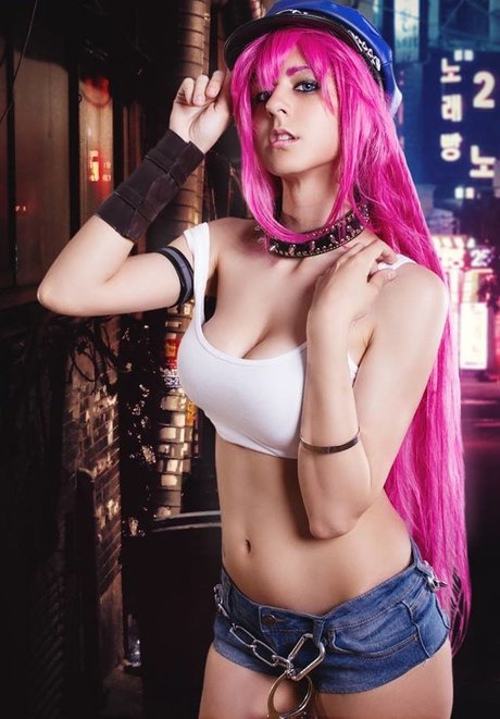 stepdaughter onlyfans hot pics