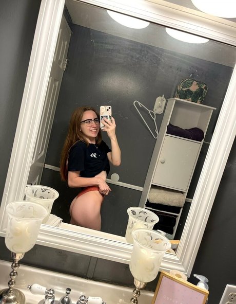 Idcitsangell model high quality photo