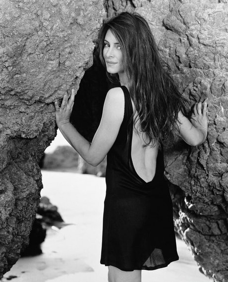 Madeleine Stowe top star img