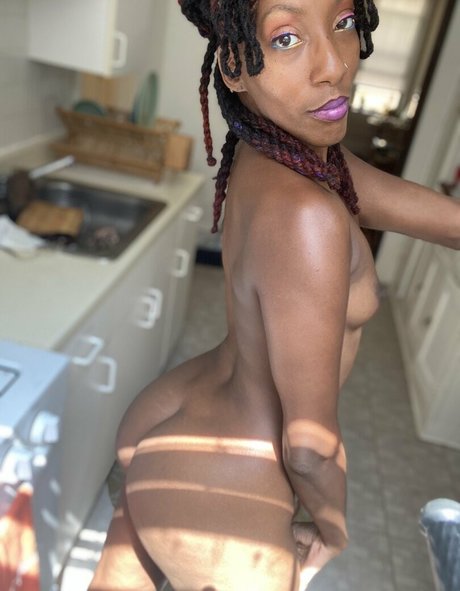 MakedaVoletta best pornstar picture