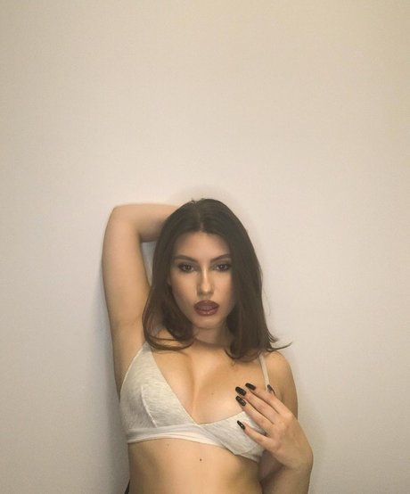 BadLexa model top archive