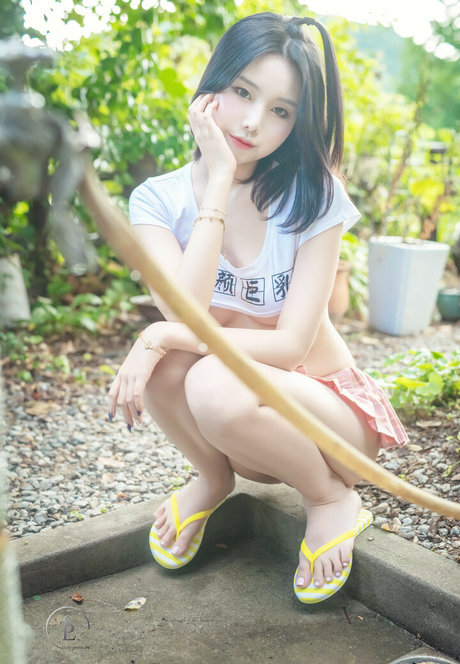 Starlight h20 model pretty images