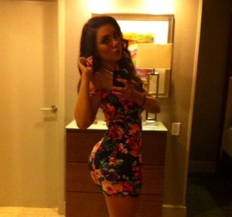 Uldouz Wallace model beautiful photo