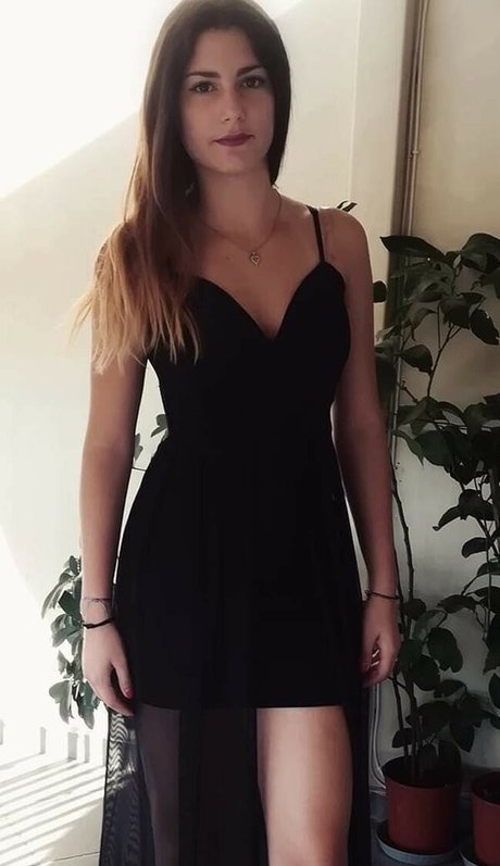 Kwnna kollia art model photos