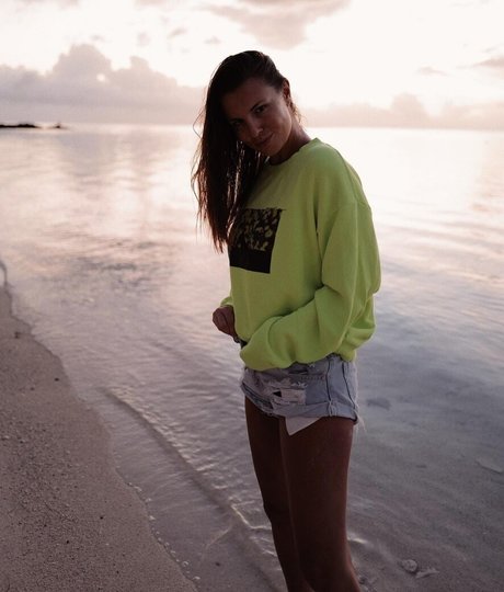 Laura Wontorra star adult pictures