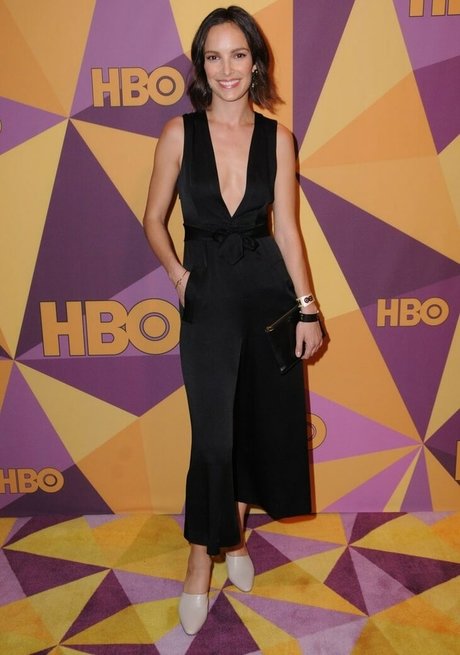 Jodi Balfour perfect model image