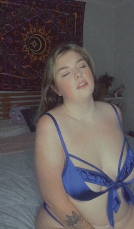 cateemily model hot img